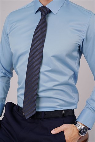 Gömlek Kravat Seti (Hediye Kutulu Lacivert Çizgi Desenli Kravat & Şeker Mavisi Saten Slimfit Gömlek)
